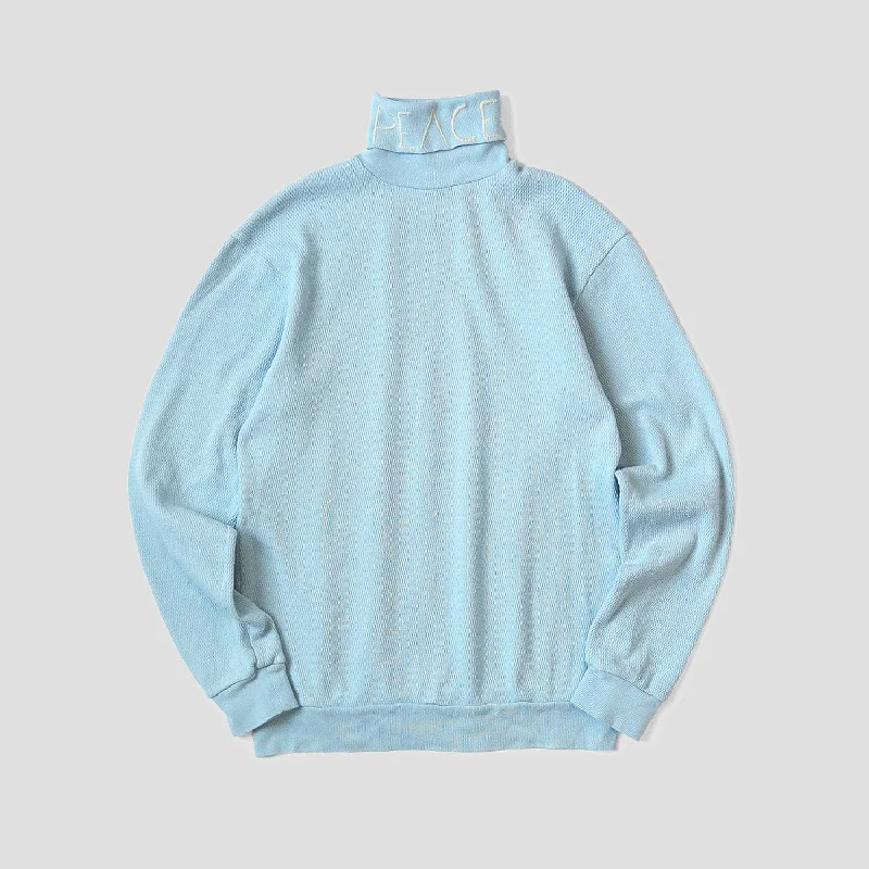 LIGHT BLUE