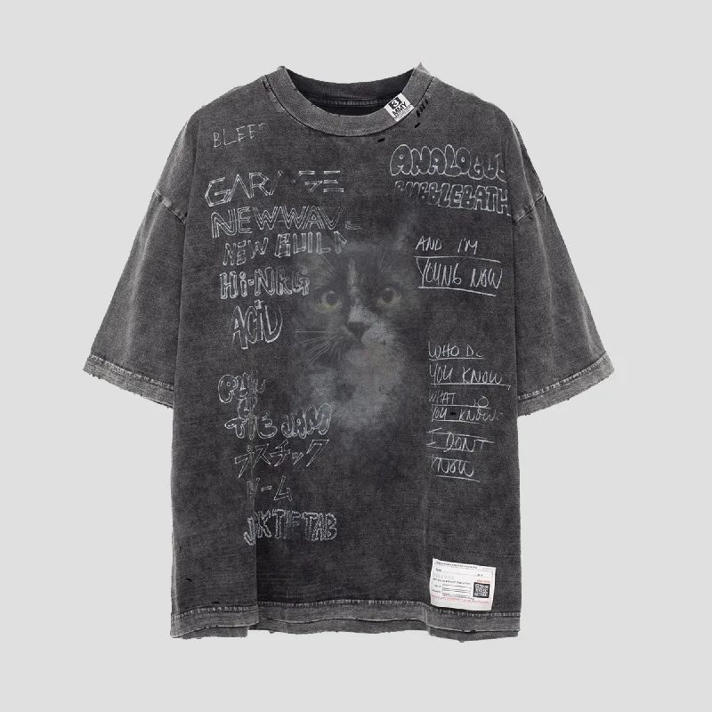 DISTRESSED T-SHIRT (CAT) Hooded Caped Shawl Collar