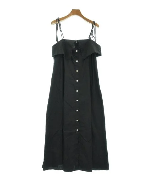 KAMPERETT Dresses