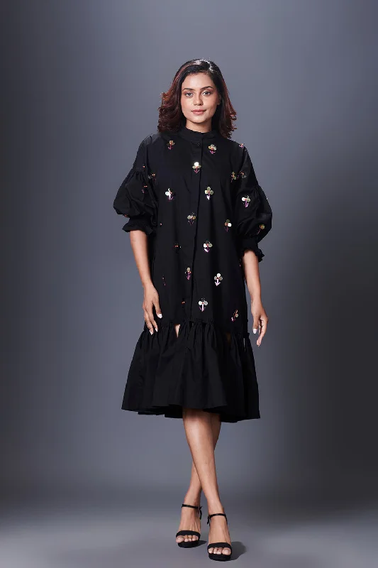 Black Hand Embroidered Chinese Collar Puffed Sleeve Dress