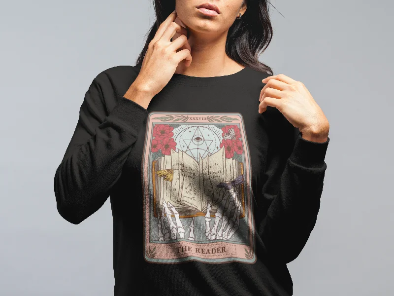 THE READER // UNISEX PULLOVER Halter Neck Top