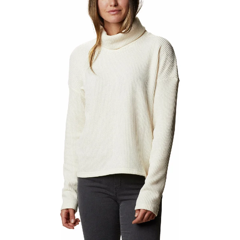 Women's Chillin Fleece Pullover Textured Knit Design